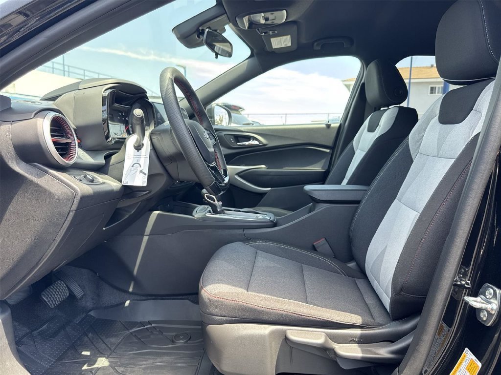 New 2026 Chevrolet Trax RS w/ Driver Confidence Package FWD image 22