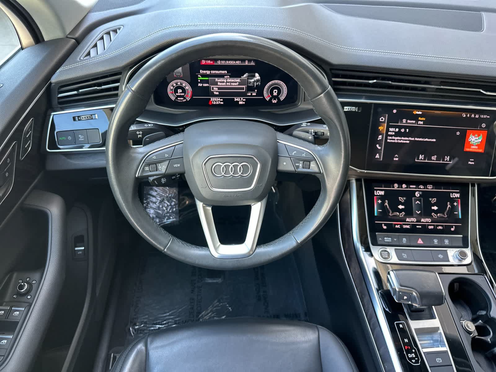 Used 2023 Audi Q7 2.0T Premium w/ Convenience Package AWD/4WD image 14