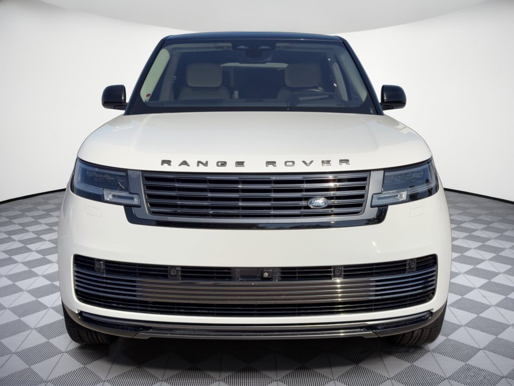 Used 2023 Land Rover Range Rover SV AWD/4WD image 6