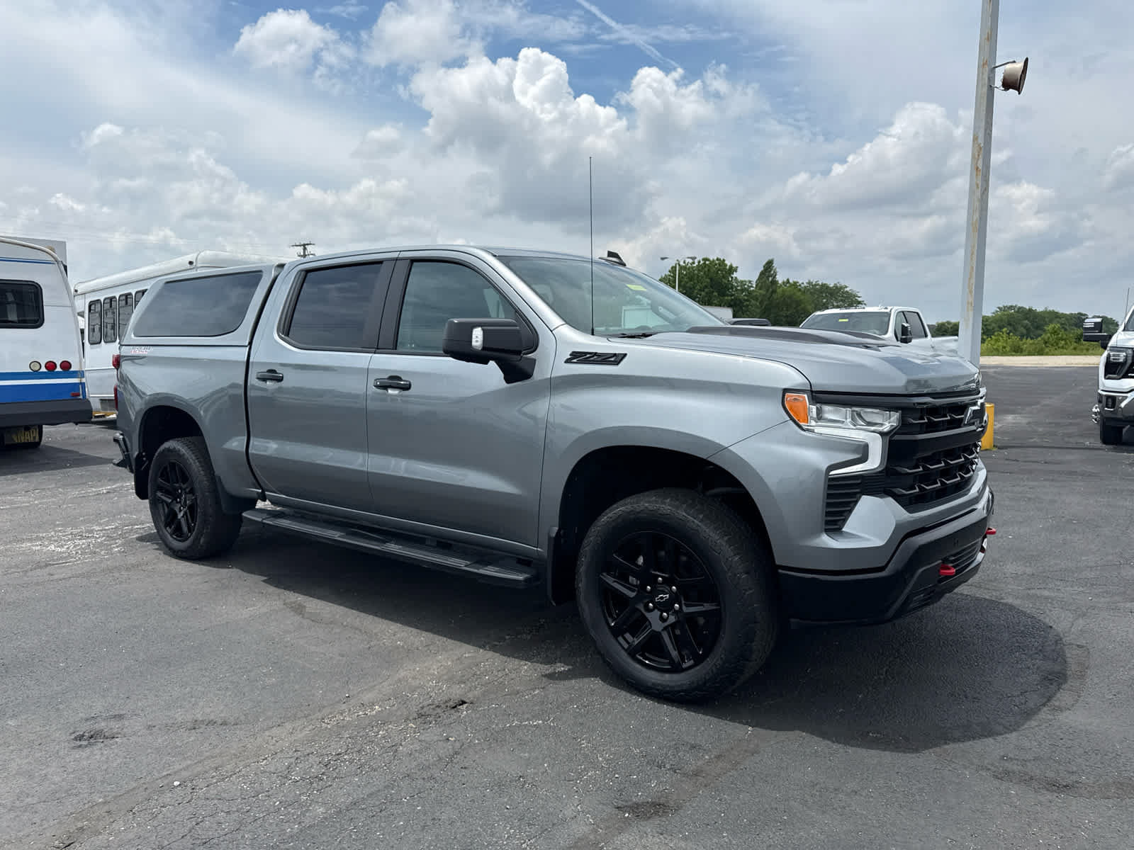 Certified 2024 Chevrolet Silverado 1500 LT Trail Boss w/ Convenience Package II AWD/4WD image 7