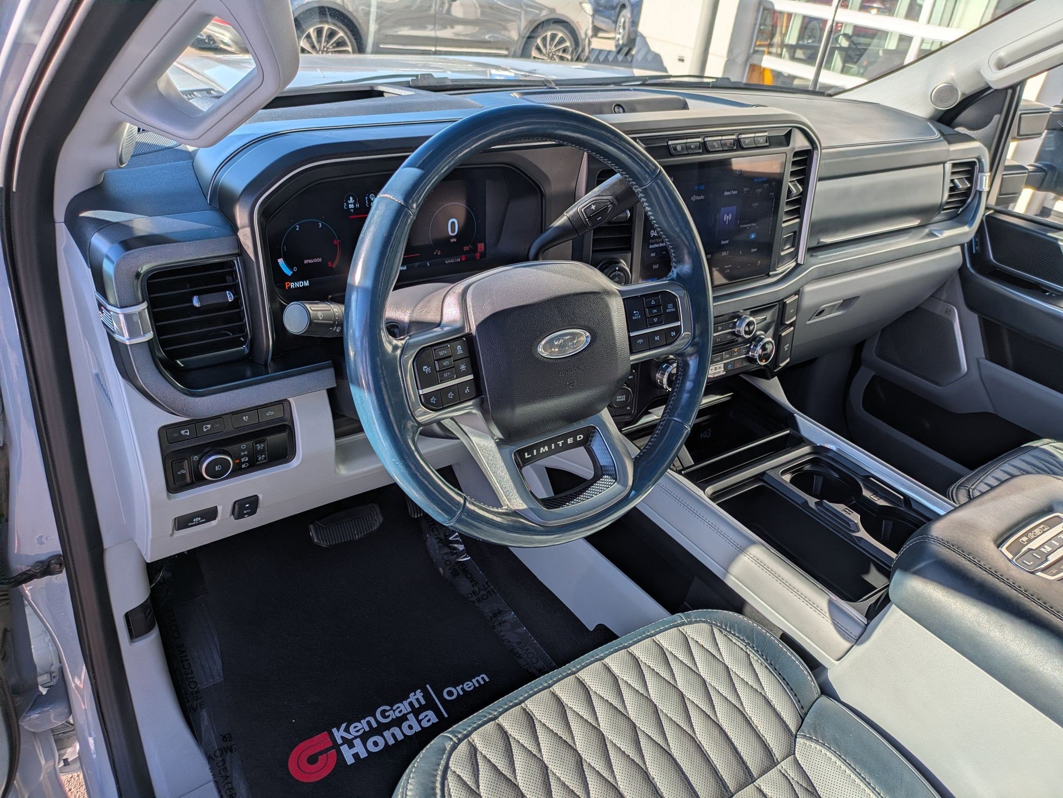 Used 2024 Ford F450 Limited w/ FX4 Off-Road Package image 17