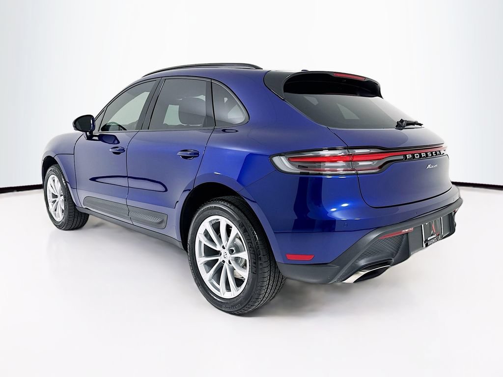 New 2026 Porsche Macan AWD/4WD image 3