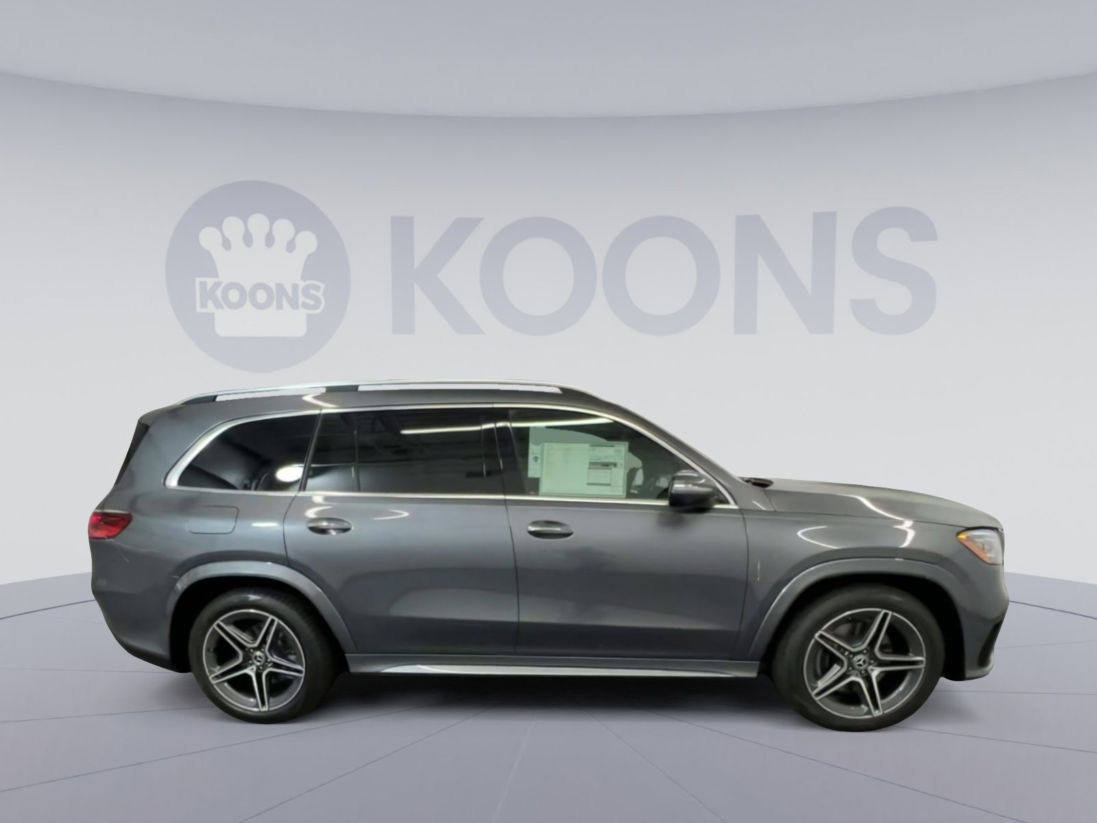 Used 2024 Mercedes-Benz GLS 450 4MATIC image 12