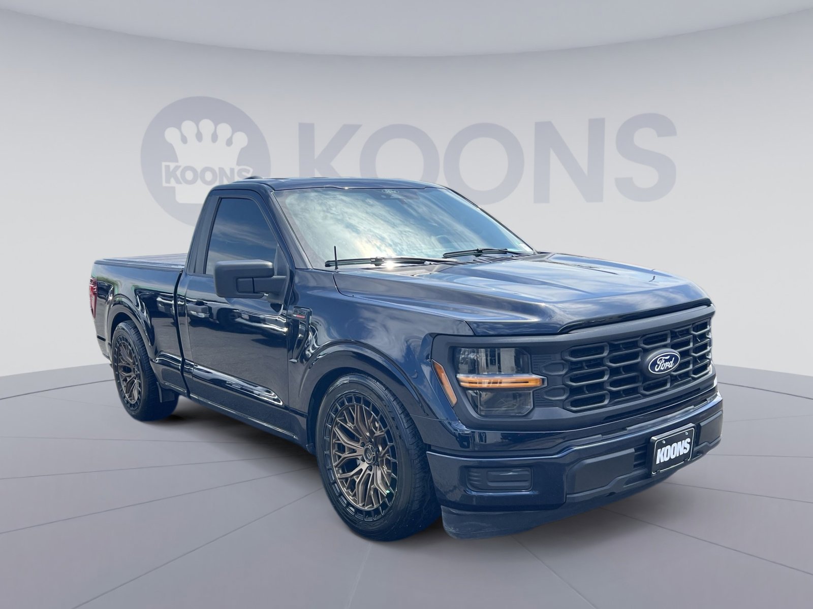 Used 2024 Ford F150 XL RWD image 2