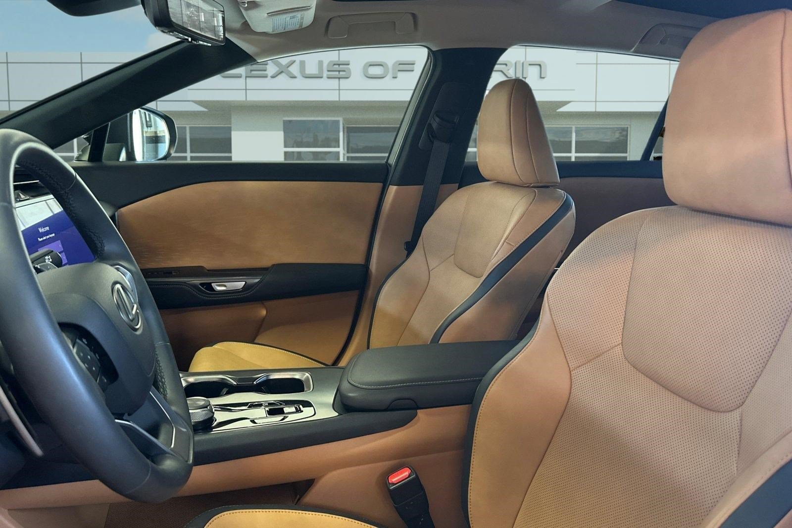 Certified 2023 Lexus RZ 450e Premium w/ Technology Package AWD/4WD image 5