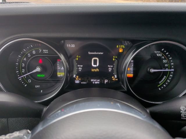 Used 2022 Jeep Wrangler Unlimited Sahara image 24