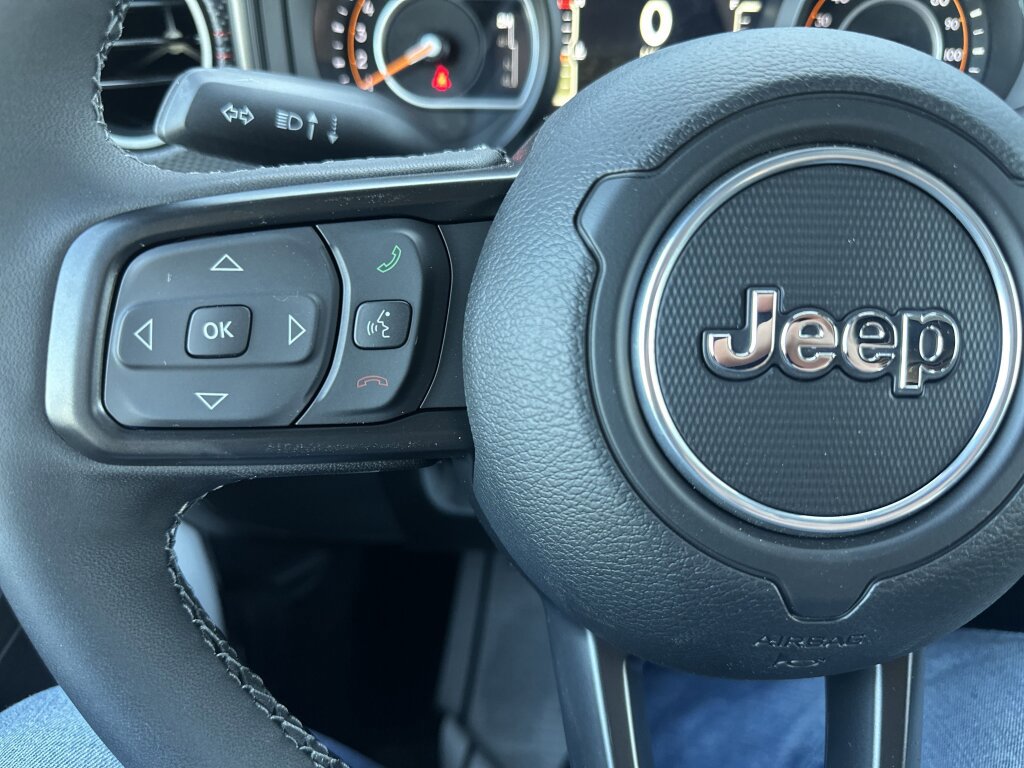 New 2025 Jeep Wrangler Unlimited Rubicon image 19