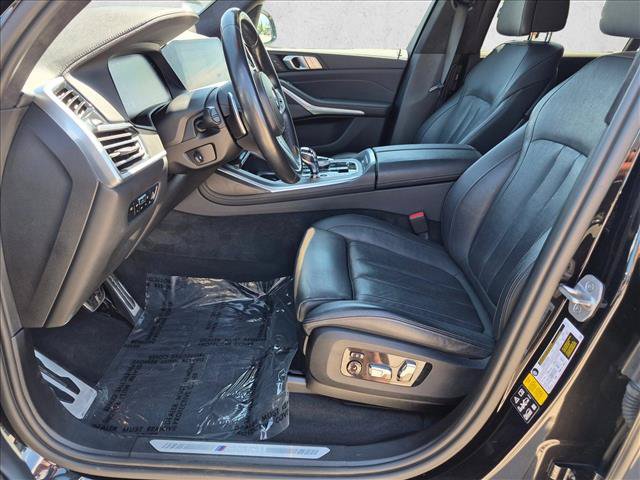 Used 2022 BMW X7 M50i w/ Executive Package AWD/4WD image 16