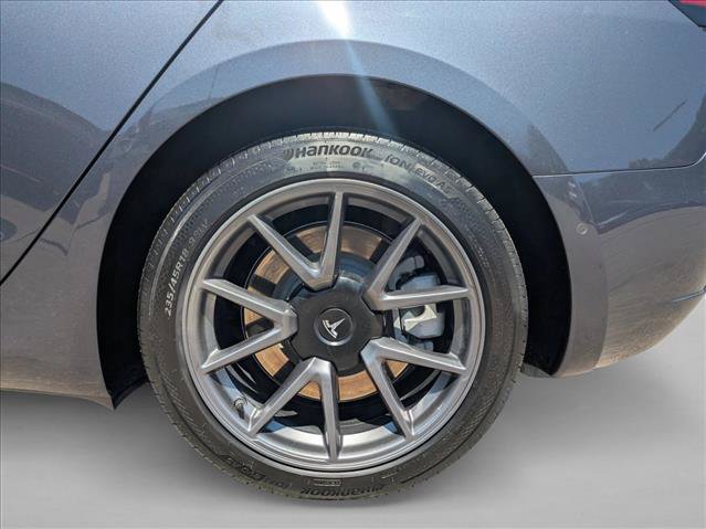 Used 2021 Tesla Model 3 Long Range AWD/4WD image 26