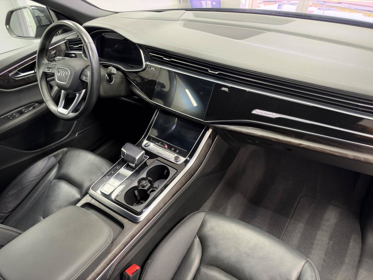 Used 2023 Audi Q8 Prestige w/ Prestige Package AWD/4WD image 26