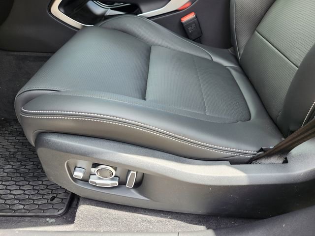 Used 2026 Jaguar F-PACE R-Dynamic S AWD/4WD image 18