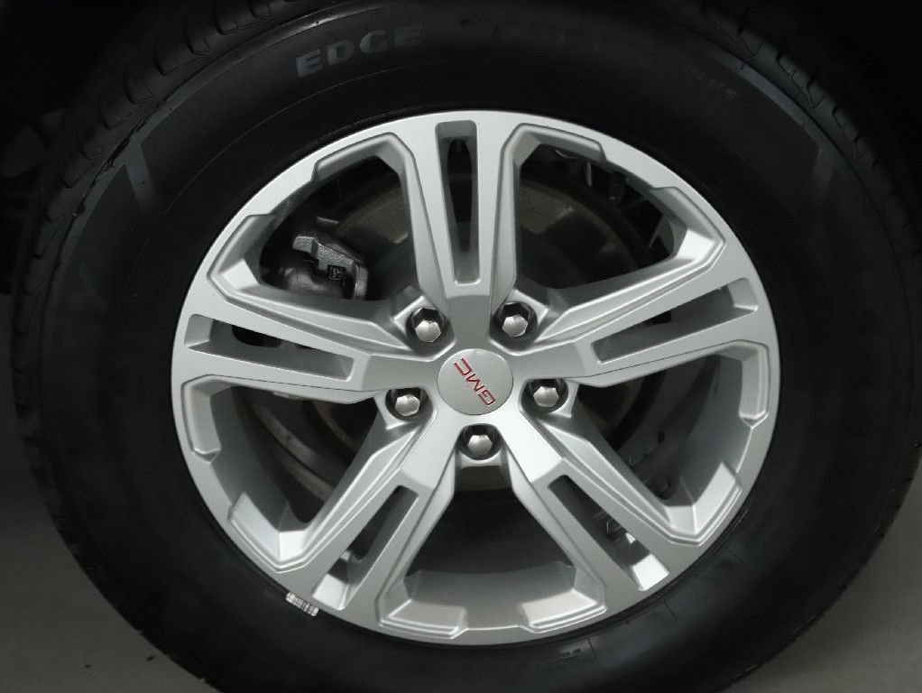 Used 2024 GMC Terrain SLE AWD/4WD image 39