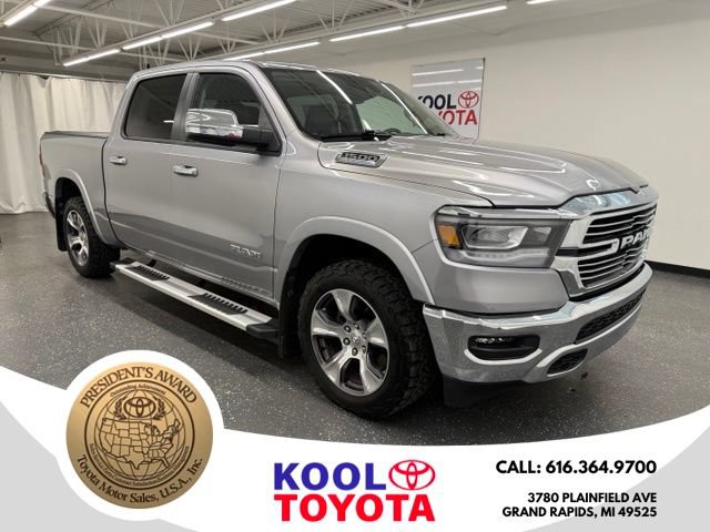 Used 2022 RAM 1500 Laramie AWD/4WD image 1