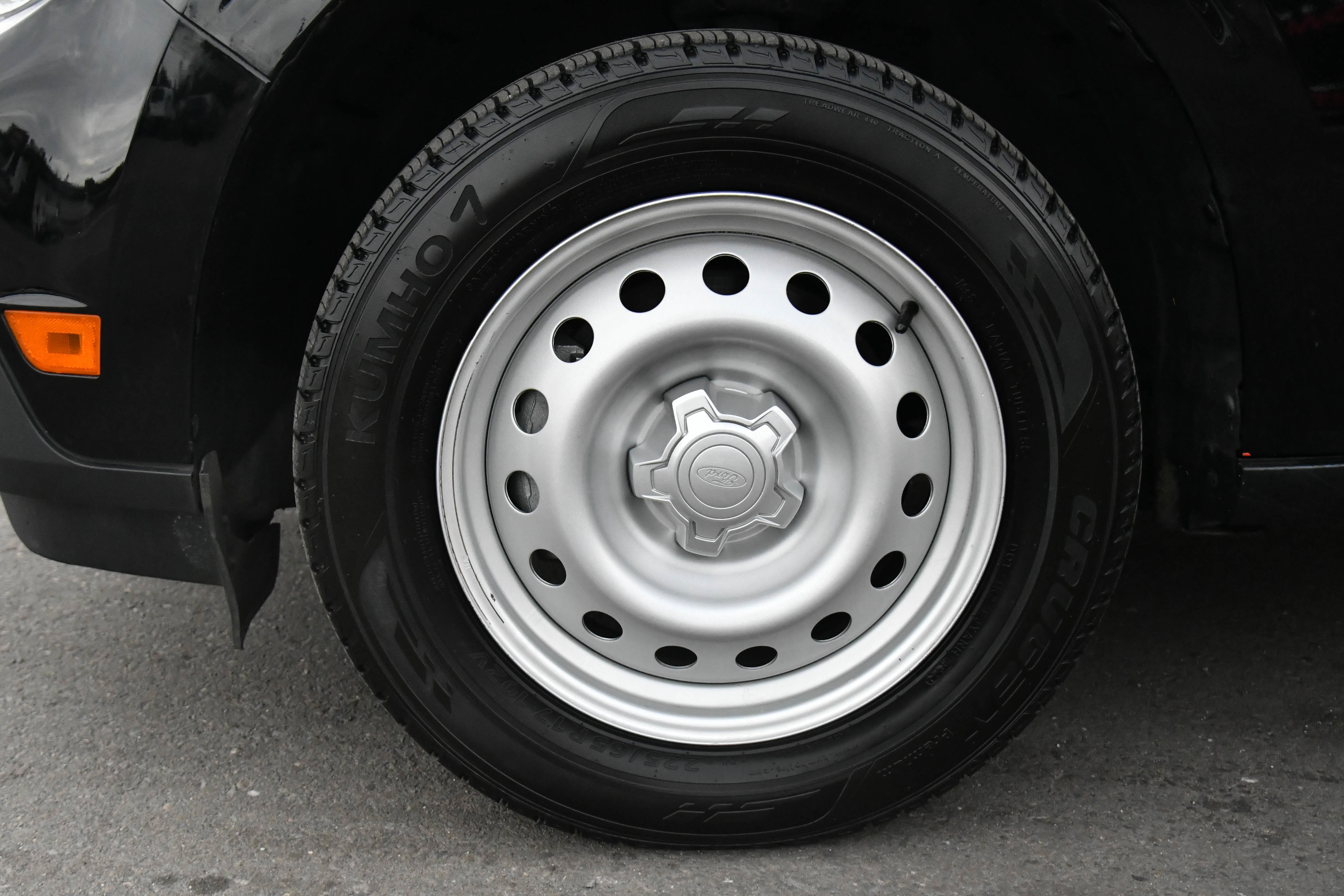 Used 2022 Ford Maverick XL FWD image 12