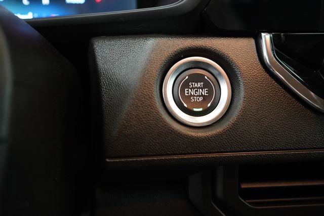 Used 2025 Chevrolet Colorado W/T image 20