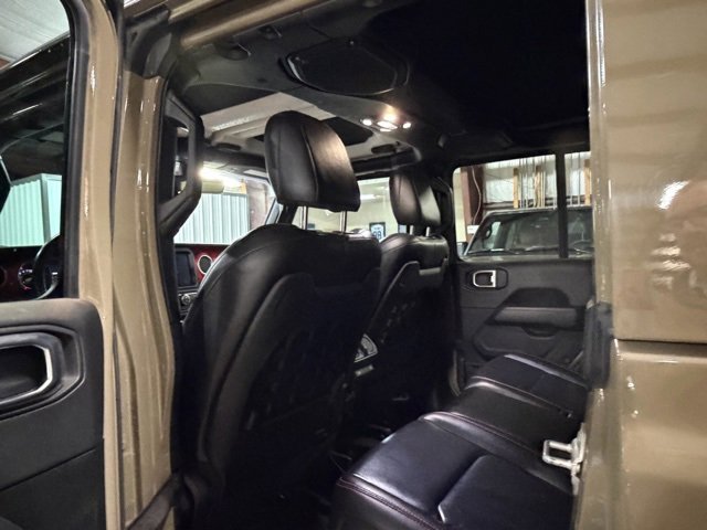 Used 2020 Jeep Gladiator Rubicon image 10
