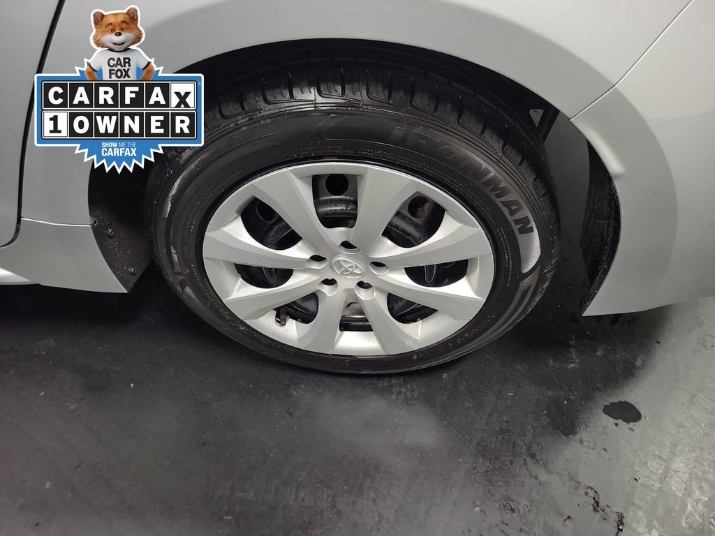 Used 2024 Toyota Corolla LE FWD image 12