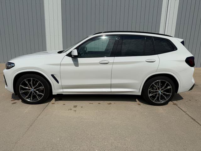 Used 2022 BMW X3 xDrive30i w/ M Sport Package 2 AWD/4WD image 1
