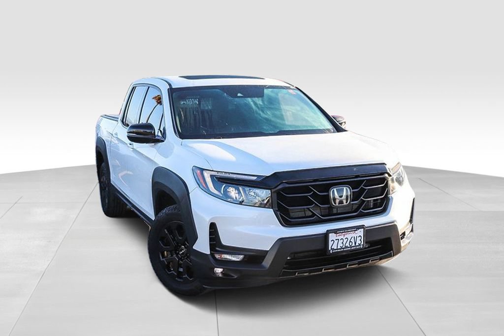 Used 2022 Honda Ridgeline Black Edition image 2