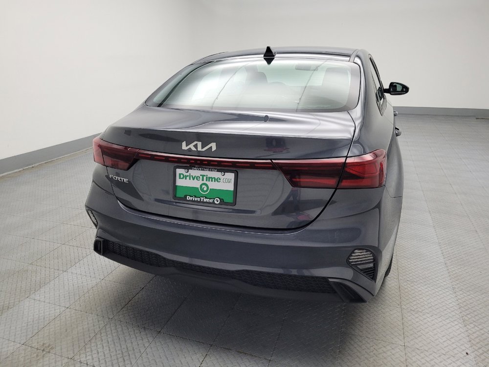 Used 2023 Kia Forte LXS image 7