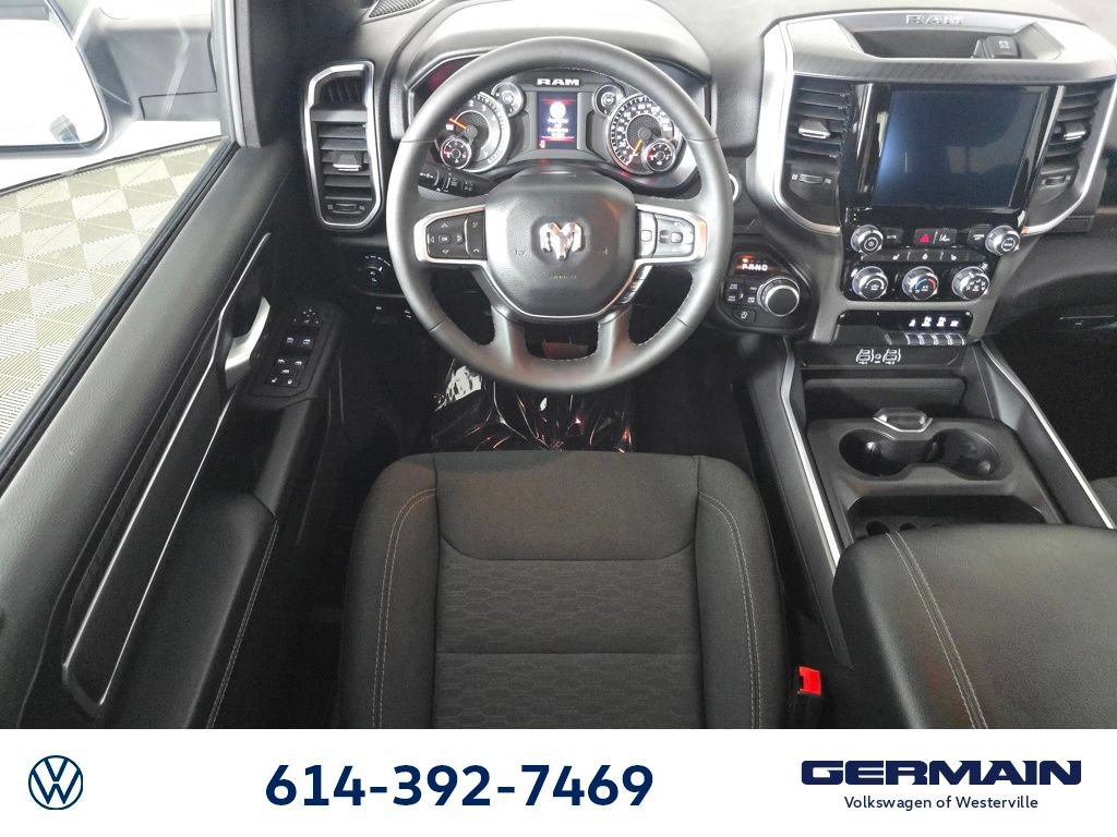 Used 2025 RAM 1500 Big Horn AWD/4WD image 18
