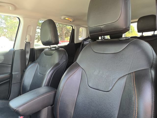 Used 2020 Jeep Compass Limited AWD/4WD image 12