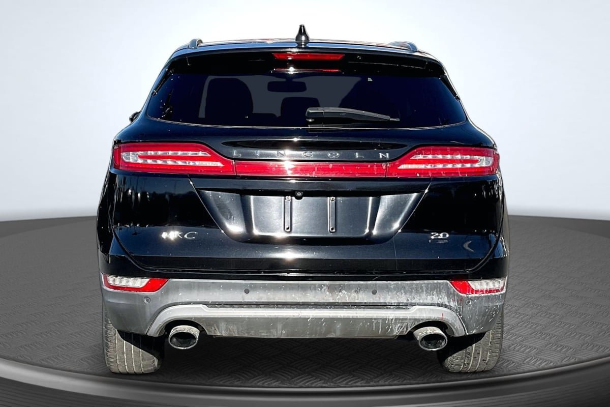 Used 2015 Lincoln MKC FWD w/ Equipment Group 101A Select image 4