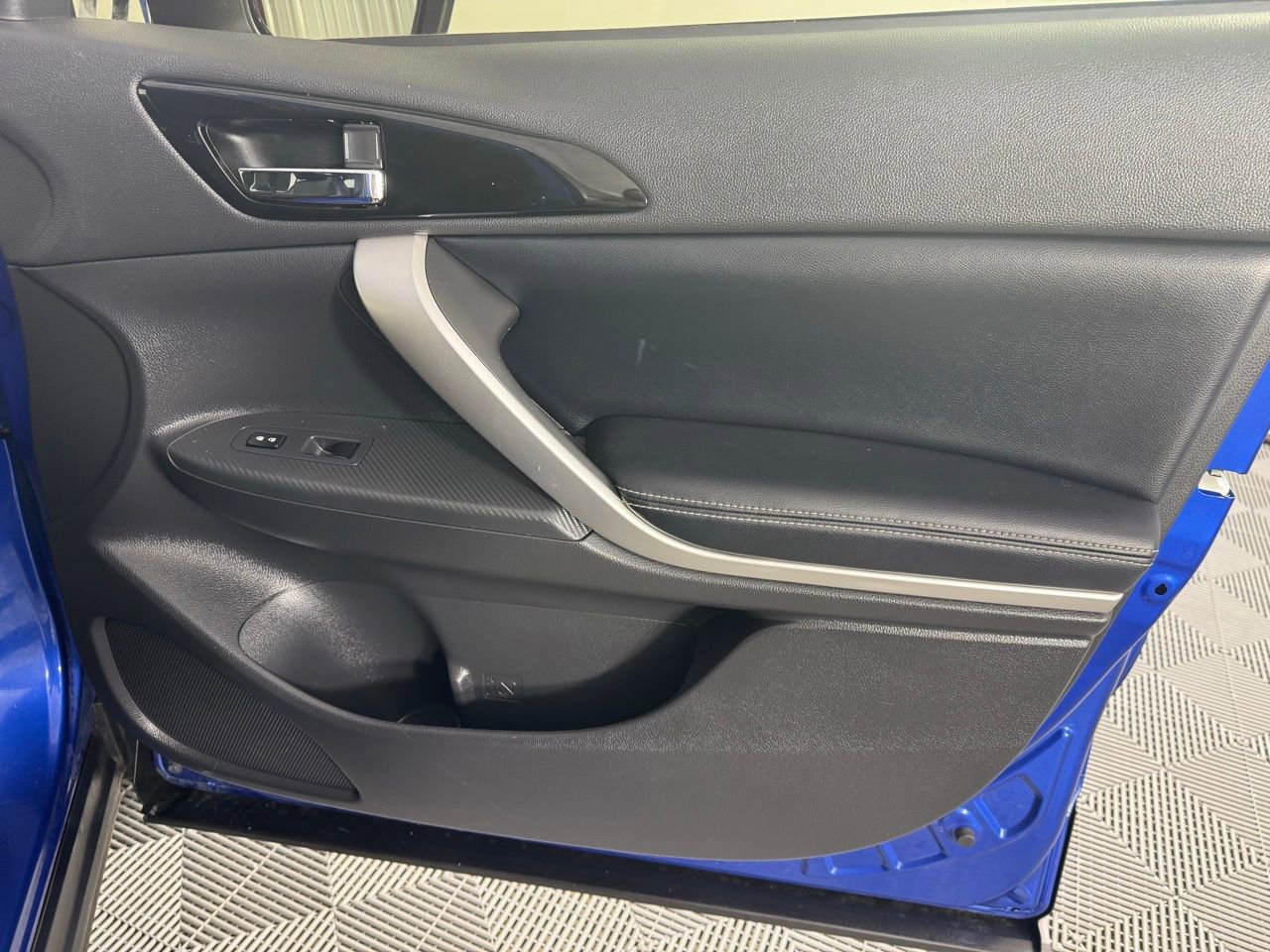 Used 2023 Mitsubishi Eclipse Cross SE image 30