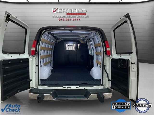 Used 2023 Chevrolet Express 2500 w/ Driver Convenience Package image 7
