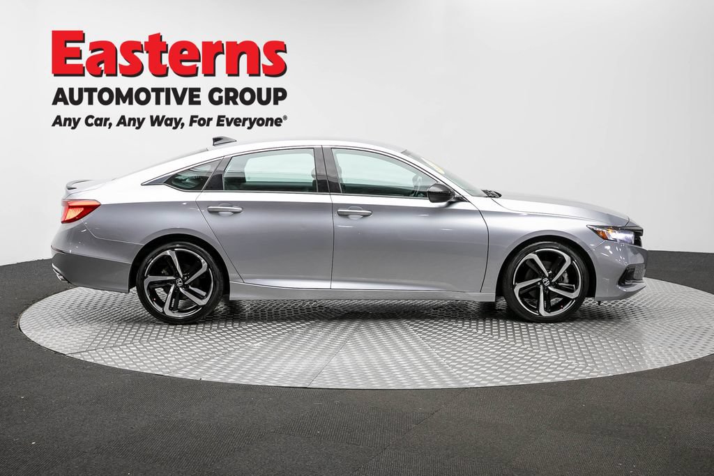 Used 2021 Honda Accord Sport image 4