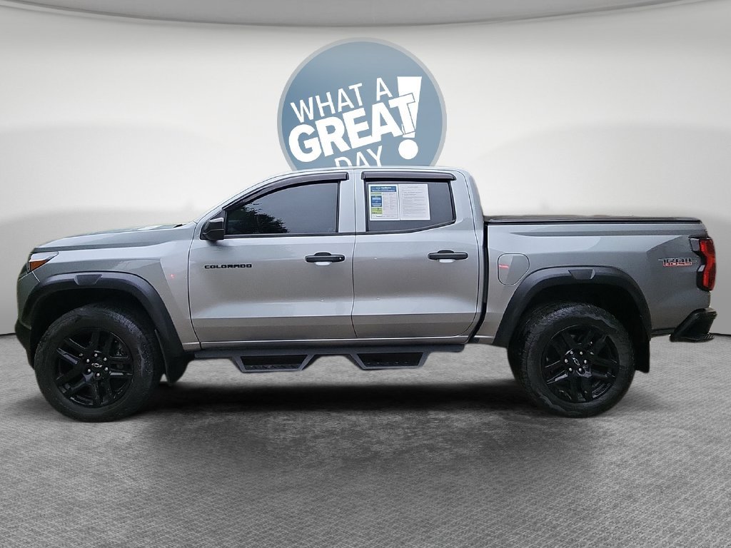 Certified 2023 Chevrolet Colorado Trail Boss w/ Advanced Trailering Package AWD/4WD image 8