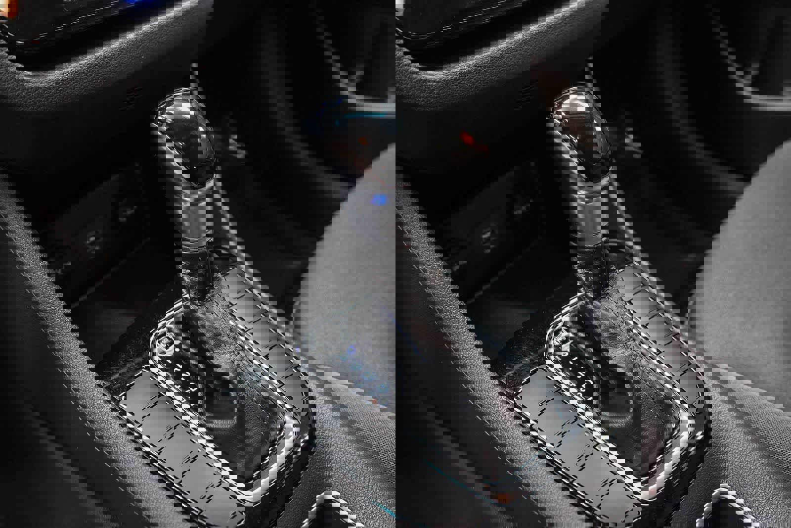 Used 2020 Hyundai Ioniq Blue image 24