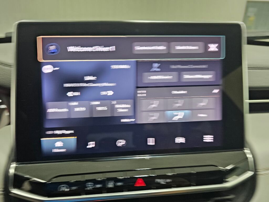 Used 2024 Jeep Compass Limited image 22