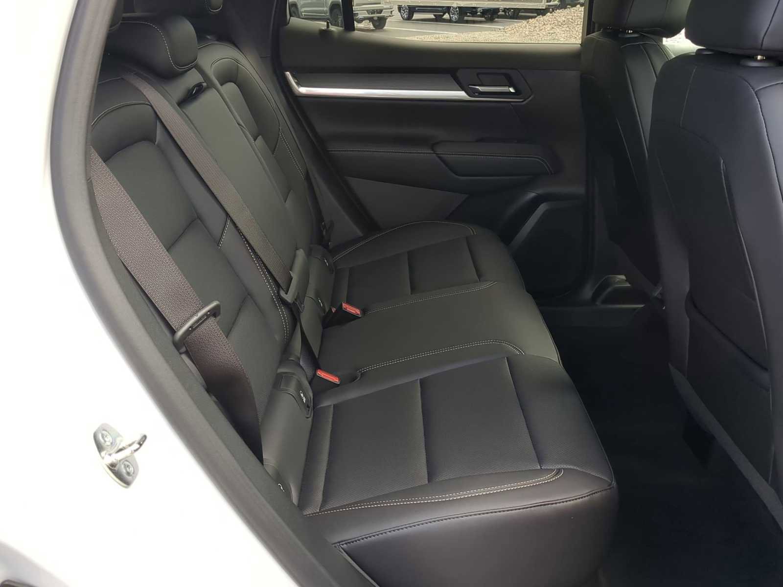 New 2026 GMC Terrain Elevation w/ Elevation Premium Package image 27