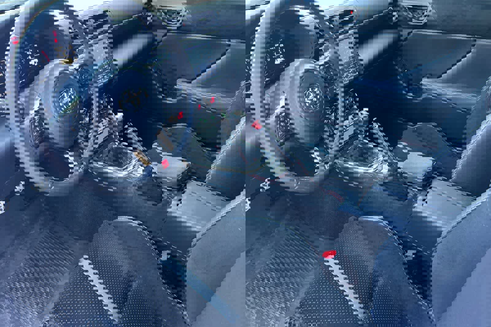 Used 2024 Toyota GR86 Premium image 14