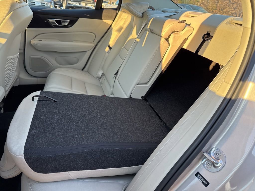 Used 2024 Volvo S60 B5 Plus w/ Climate Package image 44