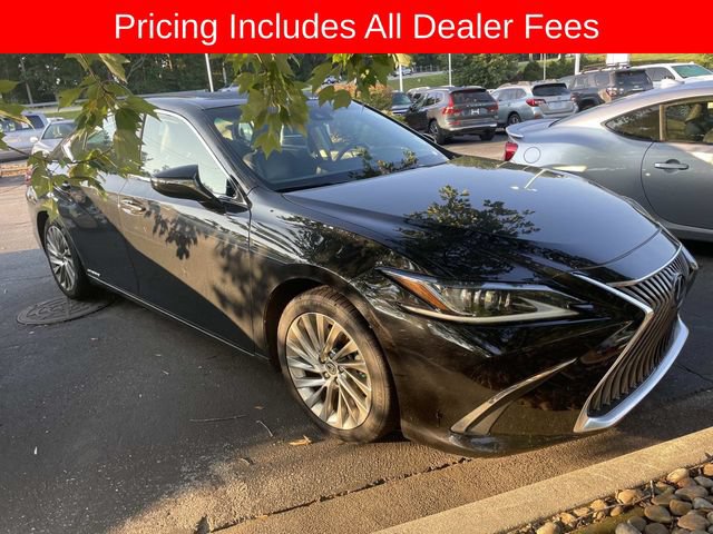 Used 2019 Lexus ES 300h w/ Accessory Package 2 FWD image 9