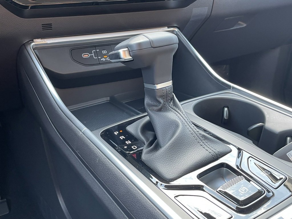 New 2026 Kia Carnival SX w/ SX Dark Edition Package image 18