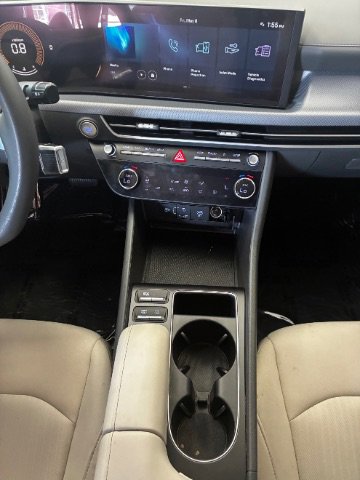 Used 2024 Hyundai Sonata SEL FWD image 25