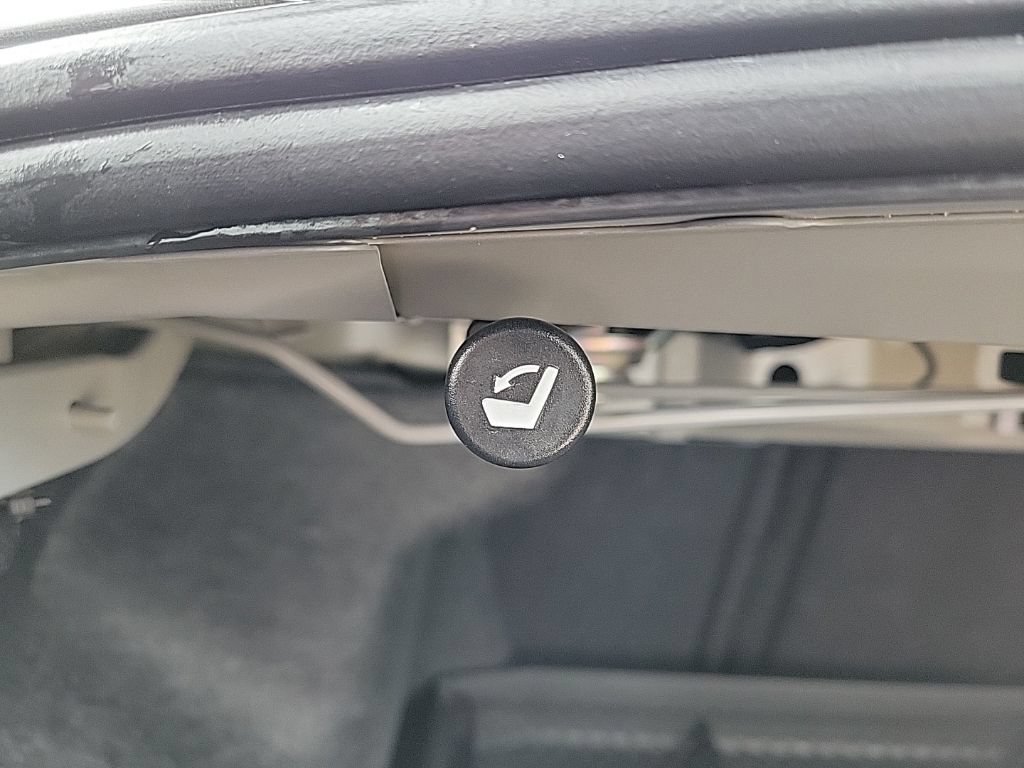 Used 2024 Nissan Altima 2.5 SR AWD/4WD image 19