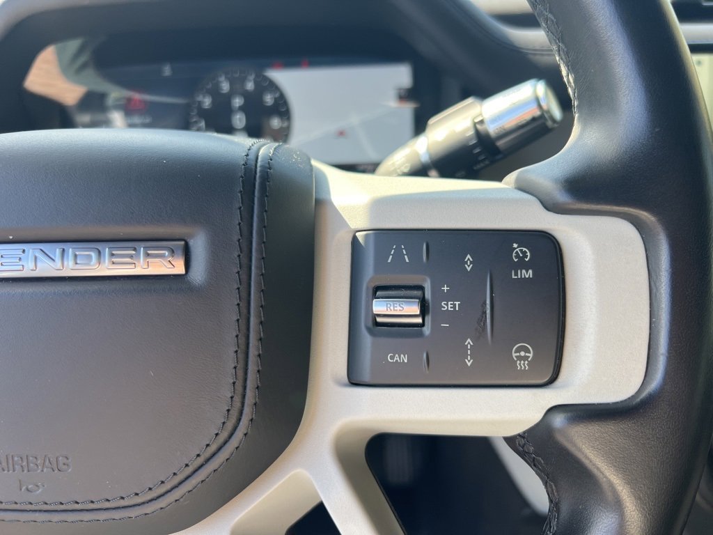 Used 2022 Land Rover Defender 110 X-Dynamic HSE image 32