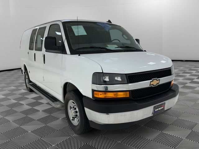 Certified 2024 Chevrolet Express 2500 w/ Driver Convenience Package RWD image 7