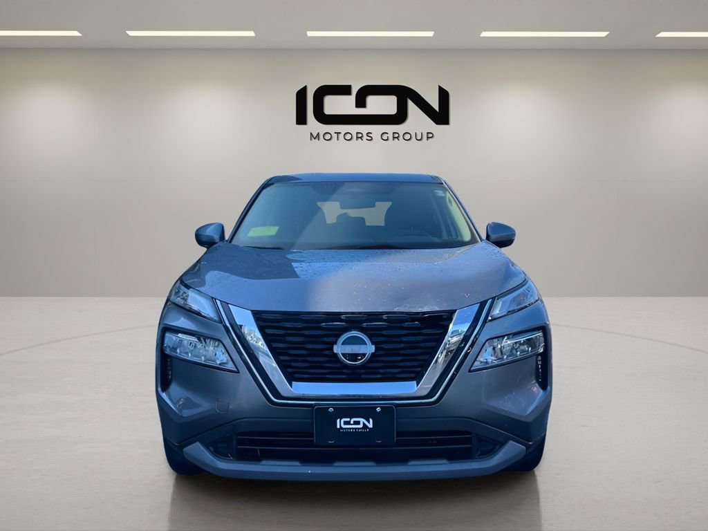 Used 2023 Nissan Rogue SV image 8