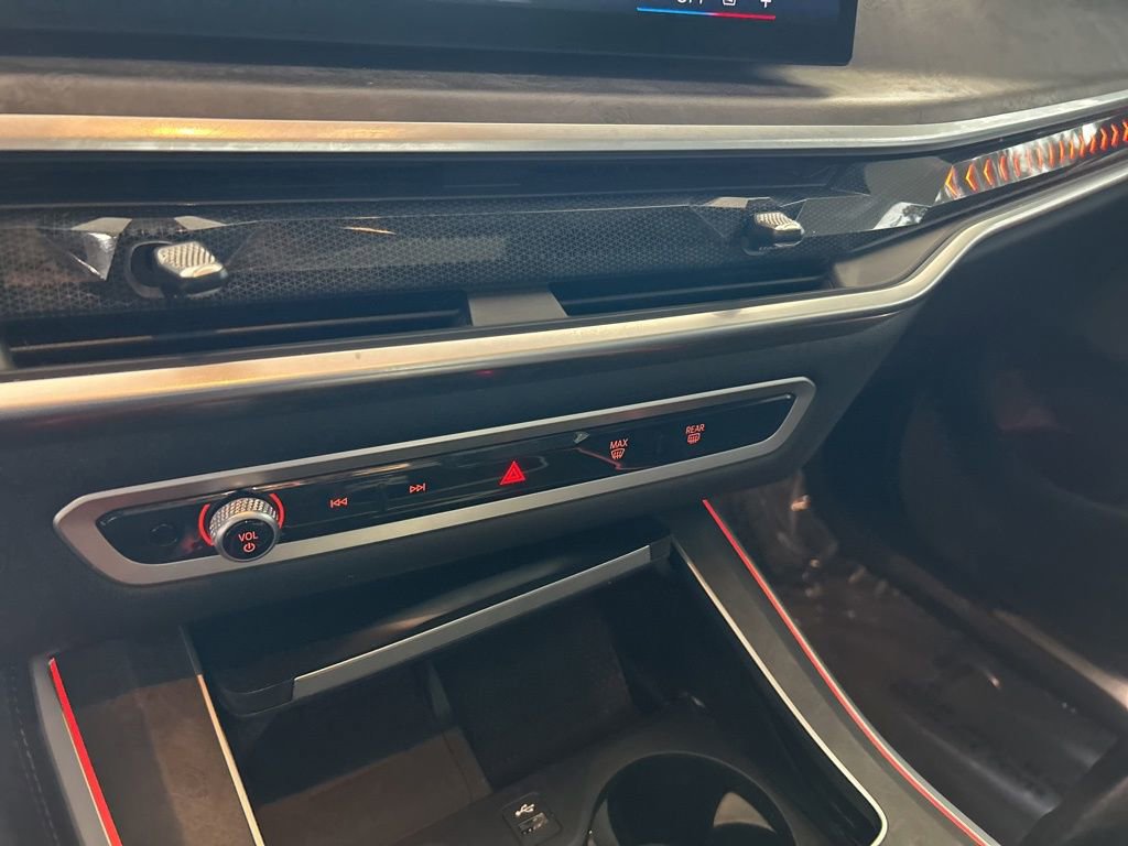 Used 2024 BMW X5 xDrive40i image 54