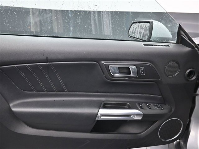 Used 2023 Ford Mustang Premium image 9