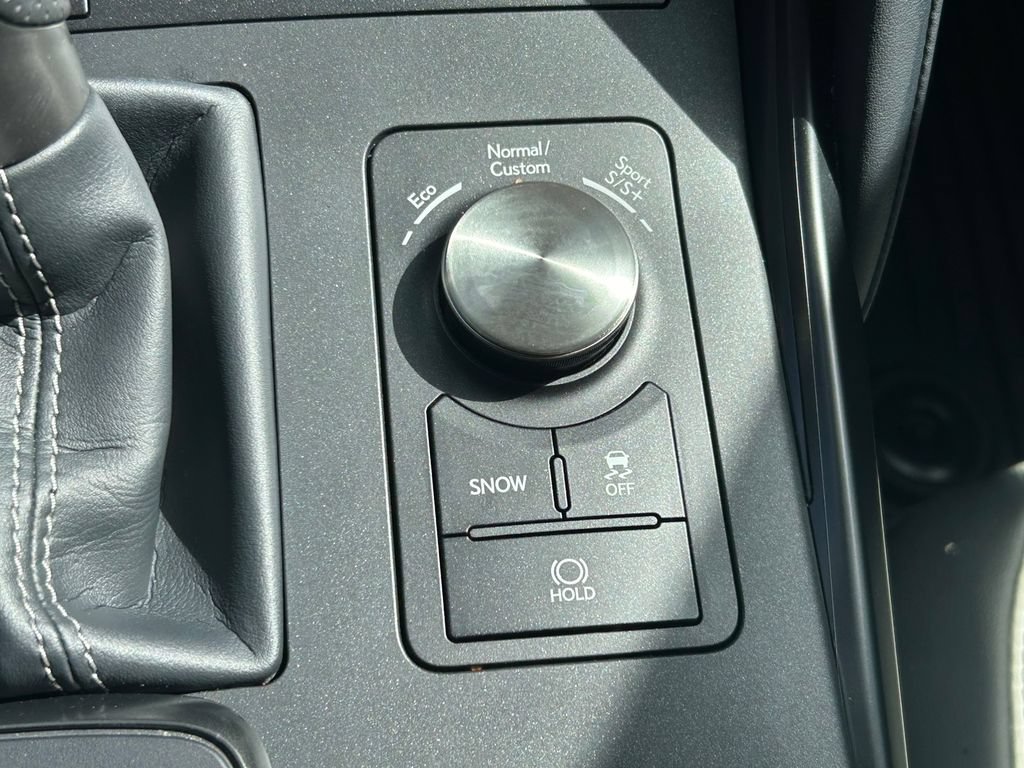 Used 2025 Lexus IS 500 w/ Accessory Package 2 RWD image 29
