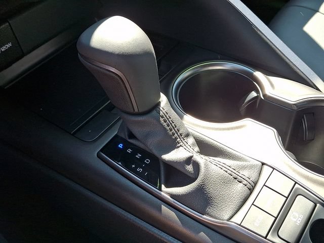 Certified 2024 Toyota Camry SE w/ Cold Weather Package AWD/4WD image 9