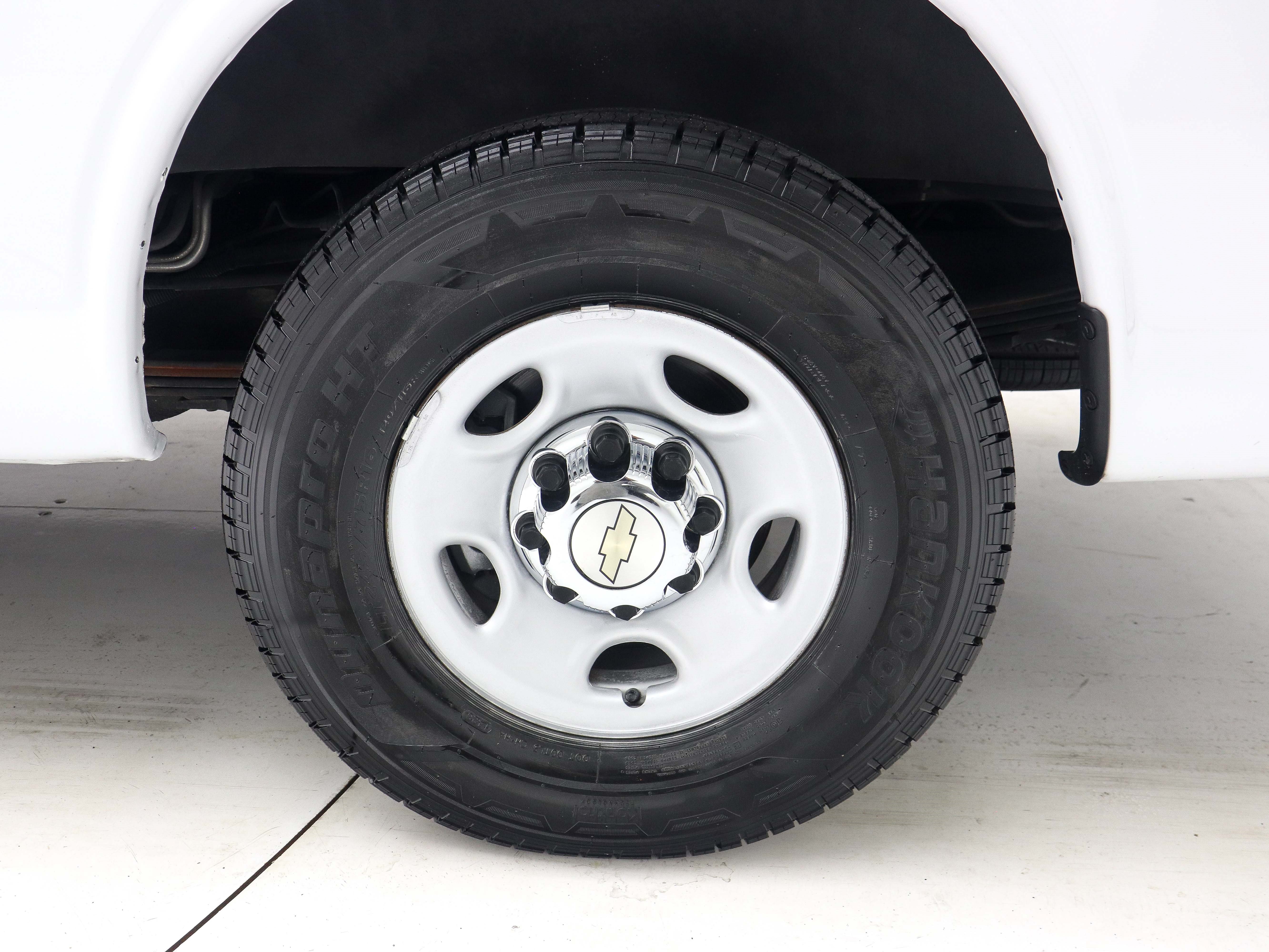 Used 2016 Chevrolet Express 3500 LT w/ LT Preferred Equipment Group RWD image 27