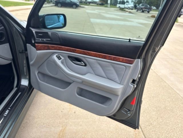 Used 2003 BMW 525i Sedan RWD image 15