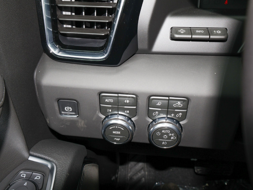 New 2026 GMC Sierra 1500 Denali AWD/4WD image 26